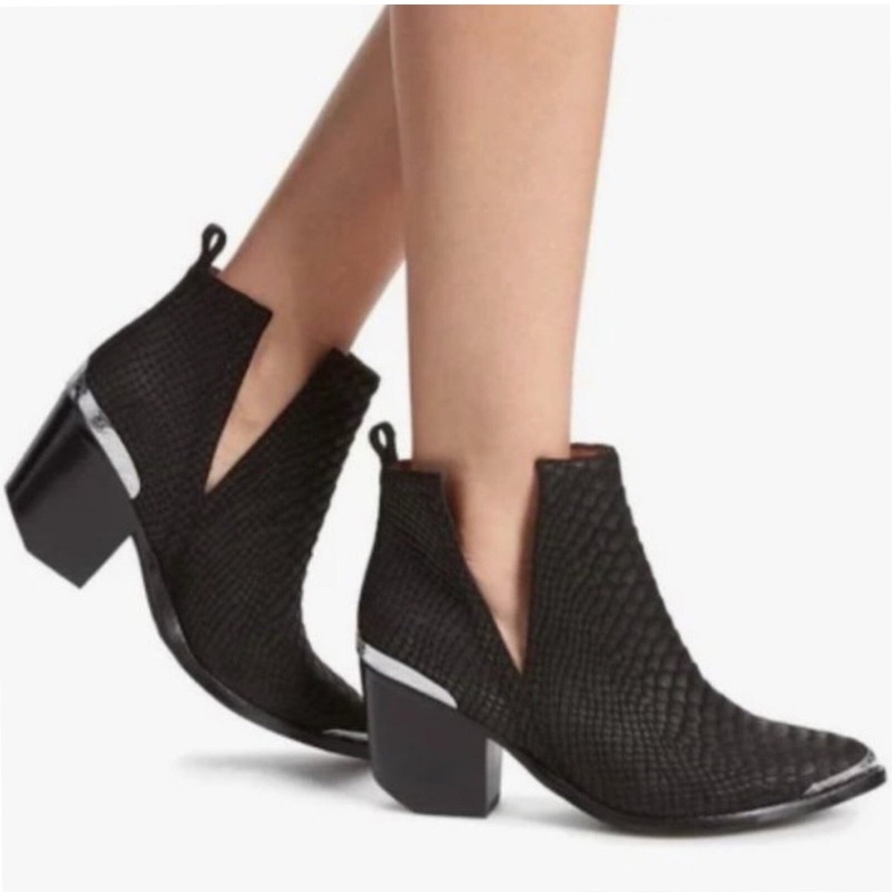 Jeffrey Campbell - Women’s Ankle Boots heeled black suede snake emboss bootie 7
